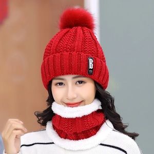2 Pieces Winter Hats, Women Scarf Set, Warm Knitted Beanie Set color Red